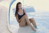 Angelina-Socho-Vacation-Pool--678xc2gw43.jpg
