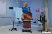 Nicolette-Shea-%26-India-Summer-Banged-by-the-Brand-New-Tool--y795xktrzp.jpg