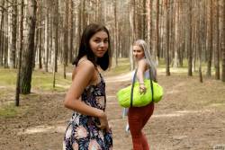 Vero ,Oxana Lauma Three Girls One Forest  78x -v774dr5pby.jpg