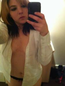 Horny and ready for you [x119] - amateur-j77xft9s2y.jpg