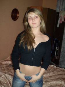 Hot amateur beauty from Russia [x29]-r78acpxh3n.jpg