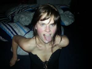 Jessi - Amateur Teen Small Tits Oral Anal [x140]a78a1a64je.jpg