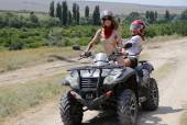 Eva-2-Quad-Bike-Ride-In-The-White-Mountain-Valley-In-Crimea--c7jx286i03.jpg